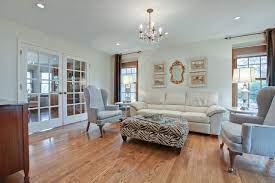 267 Estate Cir Gurnee Il 60031 5 Beds 2 5 Baths Family Living Home Gurnee