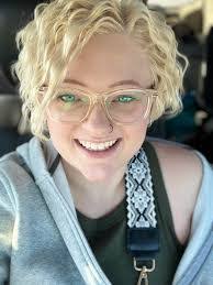 Phyllis Scholz's Instagram, Twitter & Facebook