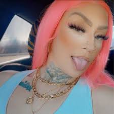 Seeking a stud for companionship