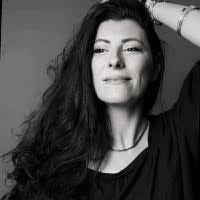 Amanda Helgesen's Instagram, Twitter & Facebook