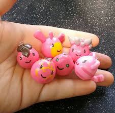 Fruit which are found on trees, veggies which are found growing in soil, and meat which consist of chickens, and are often found by nests. Slime Rancher Largo Slimes Pink Slime Charms Game Etsy Slime Rancher Slime Slime For Kids