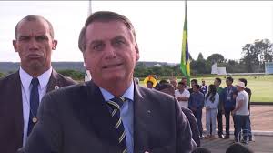 ‪jornalista da cnn sendo assaltada ao vivo. Bolsonaro Repete Ofensas Feitas Por Depoente A Jornalista Entidades Repudiam Os Ataques Politica G1