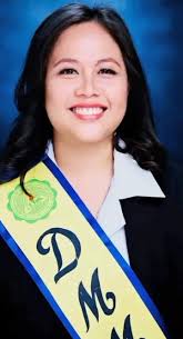 Let's celebrate Teacher's Day! 🎉 🎈🍾 Post a picture of your favorite  teacher or the most hardworking teacher you know, for a chance to give her  the gift of a relaxing SPA