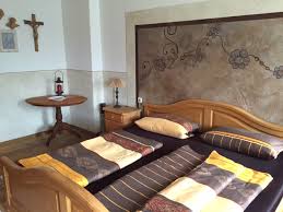 Finden sie die besten modernen home design ideen & inspiration, um ihren stil passen. Ferienwohnung Antike Bauernhof Urlaub Auf Dem Bauniglerhof Nahe Riedering Sollhuben In Oberbayern