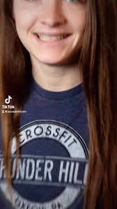 Sarah Dehaven's Instagram, Twitter & Facebook