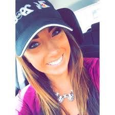 Meghan Morelli's Instagram, Twitter & Facebook