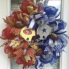 Custom Order House Divided San Fransisco 49ers Dallas Cowboys Football Wreath By Jayne S Wreath Designs On Fb And Insta Football Wreath Sports Wreaths Wreaths