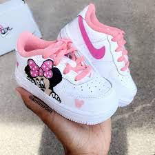 Minnie Mouse | THE CUSTOM MOVEMENT in 2022 | Custom baby shoes, Toddler  girl shoes, Cute baby shoes