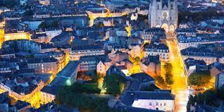 Nantes is situated at the head of the estuary of the loire river, where it is joined by the erdre and the sèvre rivers, 35 miles (56 km) from the sea and southwest of paris. Nantes The Creative Nantes Travel Guide