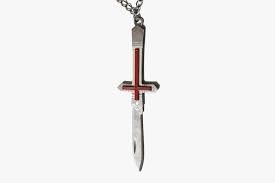 Undercover S Latest Silver Necklace Holds A Hidden Pocket Knife Knife Necklace Silver Necklace Necklace
