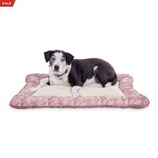 Shop dog beds at petco and get free shipping on orders of $35 or more! Everyyay Essentials Snooze Fest Pink Cushioned Mat Dog Bed 40 L X 30 W X 2 H Petco