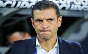 Todos quieren el timón del tricolor