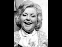 Here she is our very own Baillieston Girl.. Alana Jackson. Making her debut  at the Edinburgh Fringe with her very own “Stand up show” if you're  planning The Fringe in August. Get