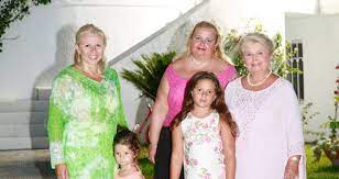 Check spelling or type a new query. Befa Ale3iadoy To Apisteyto Paixnidi Ths Moiras Exase Mesa Se Treis Mhnes Tis Dyo Kores Ths Fthis Gr