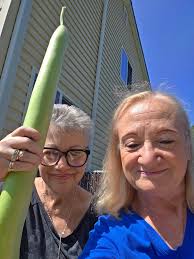 I didn't know she was THIS brilliant...(See 1st comment for video).