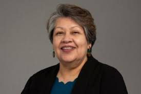 Rush Employee Volunteers Build Connections With Community