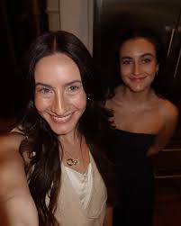 Olivia McGovern (@oliviaemcgovern) • Instagram photos and videos