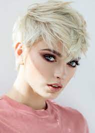 Browse these stunning celebrity bobs, lobs, and more flattering cuts. 50 Latest Short Hairstyles For Women For 2021