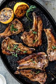 Drizzle the lamb chops with the olive oil and lemon juice then generously season with the herbs, spices and garlic on both sides. Easy Lemon Garlic Lamb Chops Simply Delicious