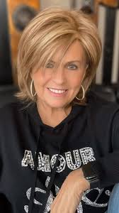 15 Superb Short Shag Haircuts