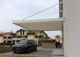 Come costruire una tettoia in ferro. Pergola A Sbalzo Con Tiranti