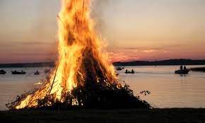 Summer solstice marks the longest day of the year (photo: When Is Longest Day Of The Year 2021 Express Co Uk