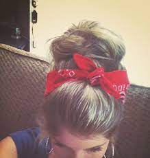 Messy Bun With Bandana Hair Styles Messy Bun Medium Hair Cute Bandana Hairstyles