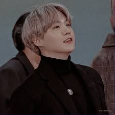 Rm, jin , suga, jhope, jimin, v and jungkook. ð'€ð'ð'ð'ð'ˆð'Š ð'©ð'»ð'º Suga Grey Aesthetic Suga Aesthetic Black Bts Suga Aesthetic