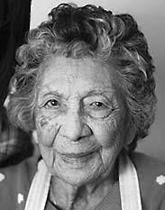 Beatrice Andrade's Instagram, Twitter & Facebook