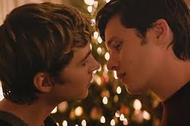 21 Love Simon Facts Every Fan Should Know Love Simon Nick Robinson Movie Scenes