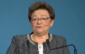 A teljes hivatalos nevedet, amely általában családnévből és utónévből áll, egy államilag kibocsátott személyazonosító igazolvánnyal megegyezően. Elet Stilus Muller Cecilia Halamaszkot Kapott Orban Viktortol Hvg Hu