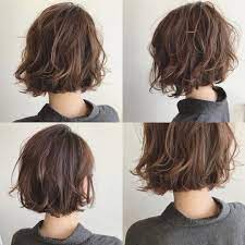 バッサリボブ 外国人風なウェーブで大人可愛く オススメですﻌﻌﻌ セルフアレンジ 簡単アレンジ ブライダルヘア hair 岐阜市美容室 ブリーチ グラデーションカラー お呼ばれヘア ヘアカラー メイク 岐阜市 ハーフアップ おしゃれ ヘアアレンジ 編み込み