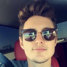 caleb hendrix (@_chendrix_)