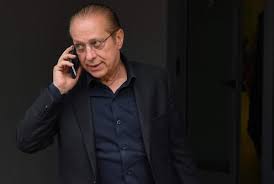 Maybe you would like to learn more about one of these? Paolo Berlusconi Chi E Il Fratello Di Silvio Eta Carriera Patrizia Marrocco Figli Instagram Donnapop