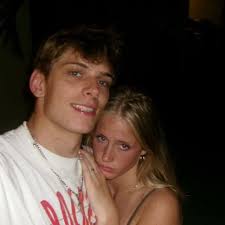 brooklyn carlson (@brooklyncarlsonn) • Instagram photos and videos