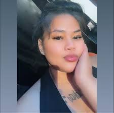 where is the edit sticker in OnePlus 13?