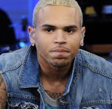 Neue liebe für rihannas ex? Us Musiker Chris Brown Rastet Wegen Fragen Uber Rihanna Aus Welt