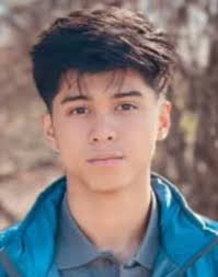 Aaron Aung's Instagram, Twitter & Facebook