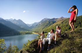 Offre touristique locale, principaux services et lieux publics recensés et classés par types de handicaps. Office De Tourisme Communautaire Pyrenees2vallees Arreau Tourisme Fr