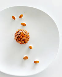 E Riz Au Lait Et Amande Eze Monaco Cotedazur Classique Magique Bestdessert Juliendugou Fine Dining Desserts Michelin Dessert Restaurant Plates