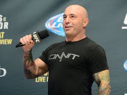 Rogan was on duty for ufc 264 on july 10. Rogan It S Weird That Tate S Beautiful Body Makes Way Less Than Rousey Bloody Elbow