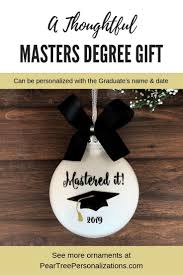 With the press of a single button, it whips up a 5, 8, 14, or 18 ounce coffee or a single or double shot of espresso. Abschluss Verzierung Masters Degree Geschenke Abschluss Degree Geschenke Masters Verzierung College Grad Gifts Degree Gift Graduation Gifts For Him