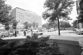 Pnc has the right banking products and financial expertise for individuals, small businesses, and large institutions. Berlin 1957 Zentrale Der Berliner Bank In Der Hardenbergstrasse In Charlottenburg Berlin Geschichte