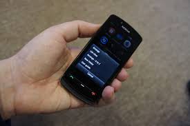 Nokia 700