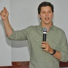 RealTime Big Data: Daniel Vilela lidera corrida pelo governo de GO