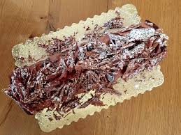 Mayfield Bakery Cafe S Take On The Buche De Noel Has Layers Of Chocolate Mousse Praline Cremeux Cafe Chantilly Hazelnut Dacquoise Buche De Noel Bakery Cafe