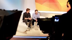 Joko & klaas gegen prosieben das duell um die welt wer stiehlt mir die show? Joko Und Klaas Gegen Prosieben Taff Moderation Wie Die Beiden Ihre Wettschuld Einlosten Sudwest Presse Online