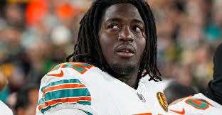 Dolphins vs. Texans Week 15 inactive players lists: Miami shaking up  offensive line