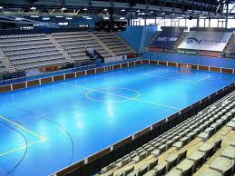 Si recuperes la pilota a la teva meitat de camp tens 10 segons per passar a camp contrari, si la recuperes a camp contrari i tornes a. Blanes Acollira La Copa Del Rei D Hoquei Patins Del 26 A L 1 De Marc Del 2015