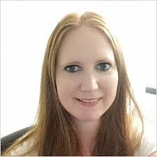 Elaine Lemmer's Instagram, Twitter & Facebook